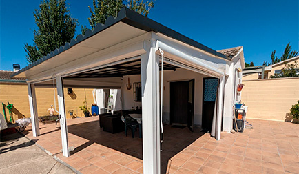 Toldo Cofre Cortaviento